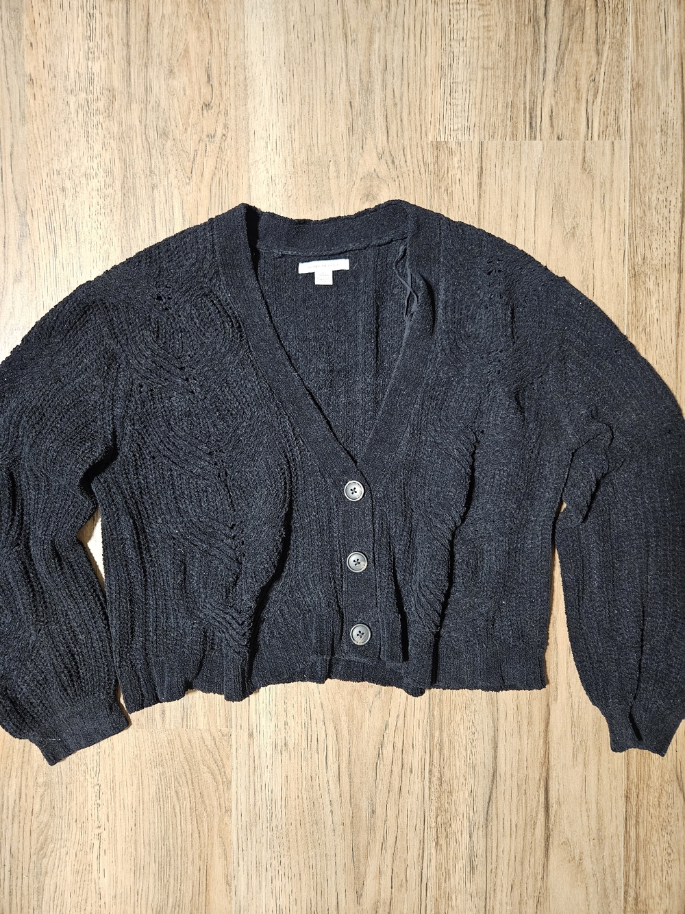 American Eagle Black Cropped V-Neck Button Cardigan